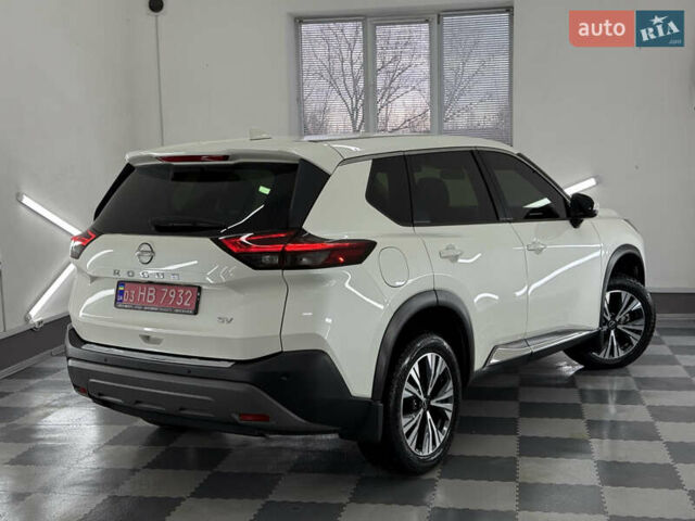 Бежевый Ниссан Rogue, объемом двигателя 1.5 л и пробегом 39 тыс. км за 21999 $, фото 101 на Automoto.ua