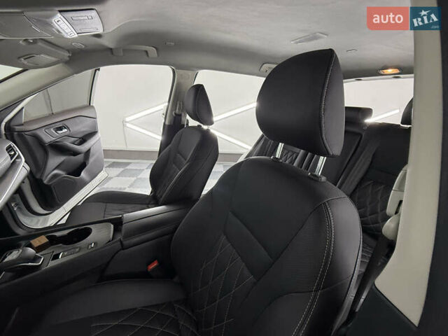 Бежевый Ниссан Rogue, объемом двигателя 1.5 л и пробегом 39 тыс. км за 21999 $, фото 26 на Automoto.ua