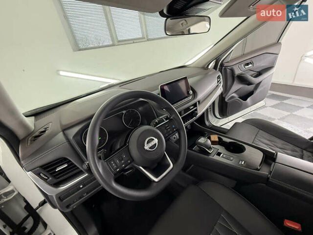 Бежевый Ниссан Rogue, объемом двигателя 1.5 л и пробегом 39 тыс. км за 21999 $, фото 24 на Automoto.ua