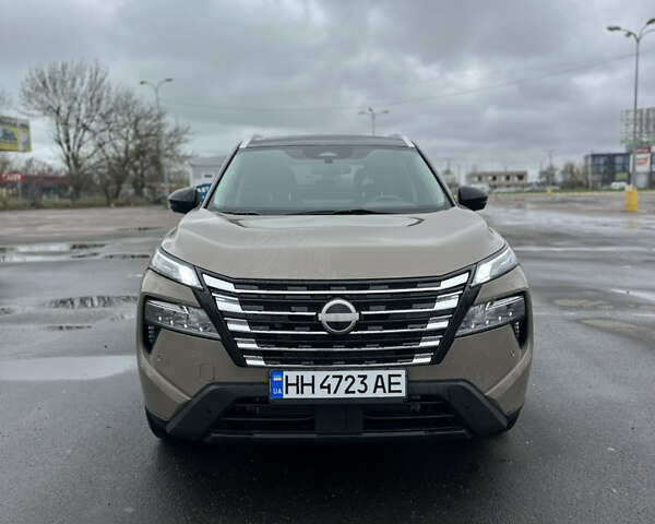 Бежевый Ниссан Rogue, объемом двигателя 1.5 л и пробегом 13 тыс. км за 29800 $, фото 1 на Automoto.ua