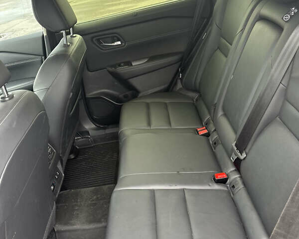 Бежевый Ниссан Rogue, объемом двигателя 1.5 л и пробегом 13 тыс. км за 29800 $, фото 8 на Automoto.ua