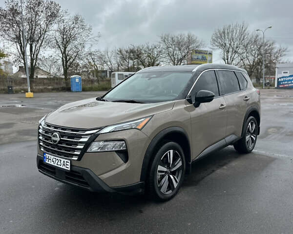 Бежевый Ниссан Rogue, объемом двигателя 1.5 л и пробегом 13 тыс. км за 29800 $, фото 2 на Automoto.ua