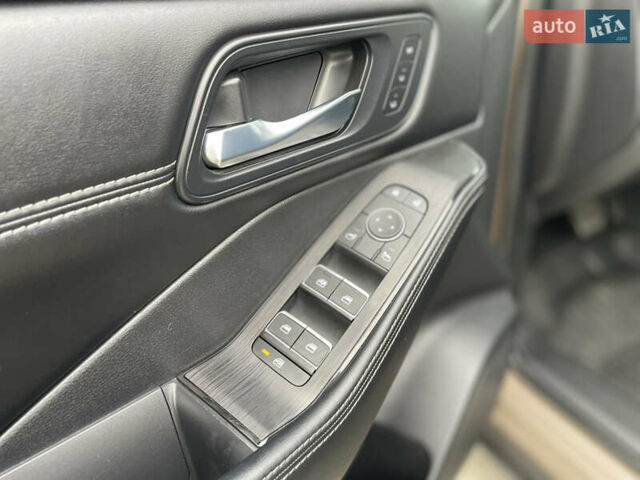 Бежевий Ніссан Rogue, об'ємом двигуна 1.5 л та пробігом 6 тис. км за 28800 $, фото 25 на Automoto.ua