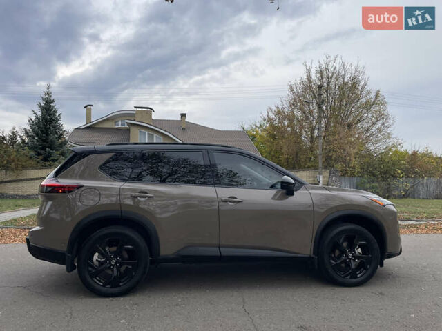 Бежевий Ніссан Rogue, об'ємом двигуна 1.5 л та пробігом 6 тис. км за 28800 $, фото 16 на Automoto.ua
