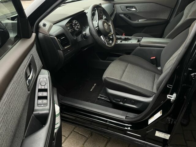 Чорний Ніссан Rogue, об'ємом двигуна 2.5 л та пробігом 70 тис. км за 20450 $, фото 21 на Automoto.ua