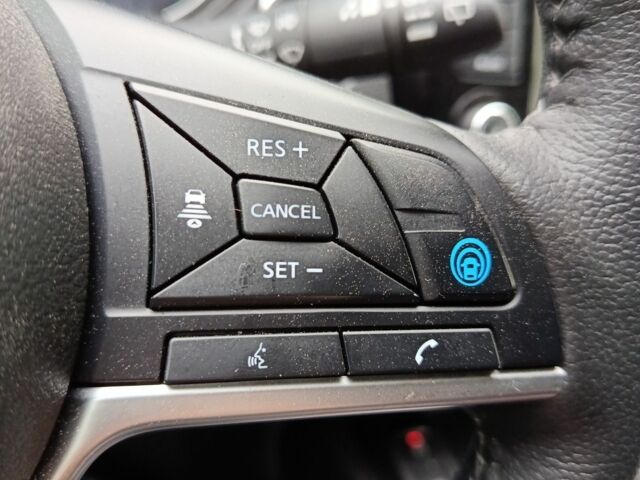 Черный Ниссан Rogue, объемом двигателя 2.5 л и пробегом 146 тыс. км за 16400 $, фото 7 на Automoto.ua