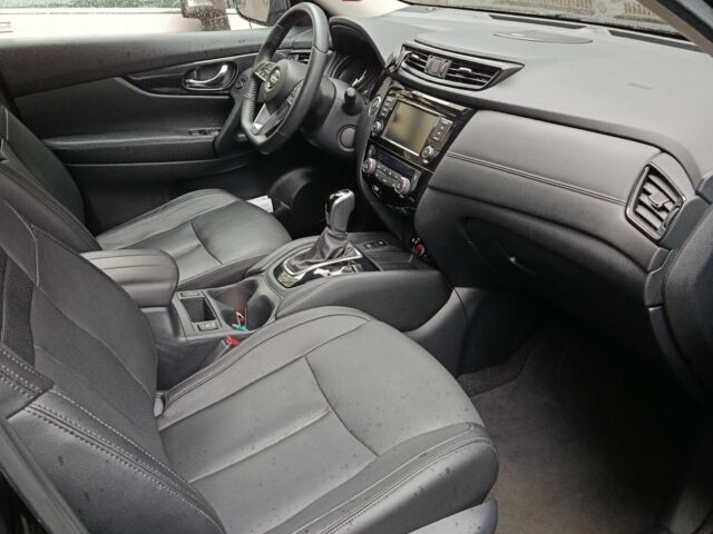 Черный Ниссан Rogue, объемом двигателя 2.5 л и пробегом 146 тыс. км за 16400 $, фото 8 на Automoto.ua