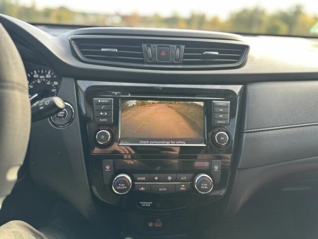 Чорний Ніссан Rogue, об'ємом двигуна 2.5 л та пробігом 156 тис. км за 15800 $, фото 11 на Automoto.ua