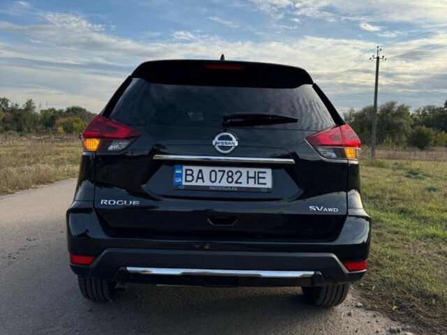 Чорний Ніссан Rogue, об'ємом двигуна 2.5 л та пробігом 156 тис. км за 15800 $, фото 4 на Automoto.ua