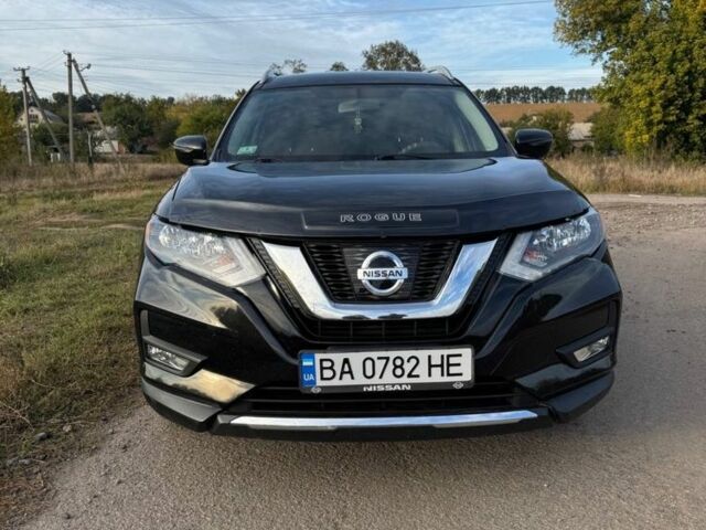 Чорний Ніссан Rogue, об'ємом двигуна 2.5 л та пробігом 156 тис. км за 15800 $, фото 1 на Automoto.ua