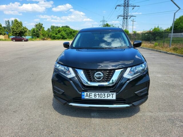Черный Ниссан Rogue, объемом двигателя 2.5 л и пробегом 132 тыс. км за 14500 $, фото 6 на Automoto.ua