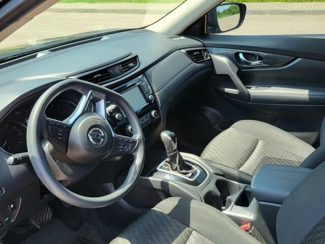 Черный Ниссан Rogue, объемом двигателя 2.5 л и пробегом 132 тыс. км за 14500 $, фото 9 на Automoto.ua