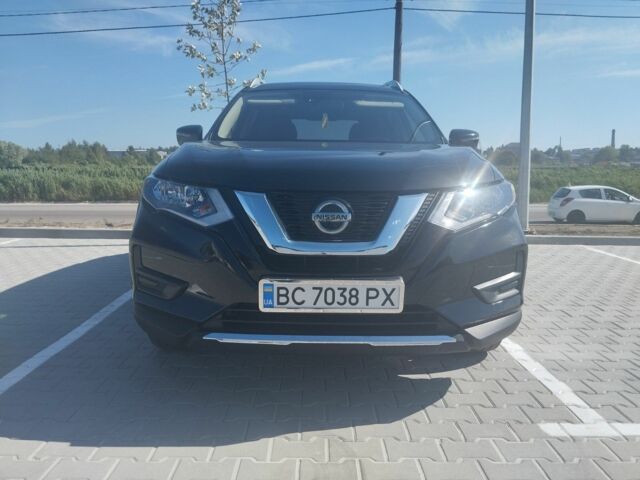 Ніссан Rogue 2018 у Львові на Automoto.ua Чорний Ніссан Rogue, об'ємом двигуна 2.5 л та пробігом 79 тис. км за 371 $, фото 1 на Automoto.ua
