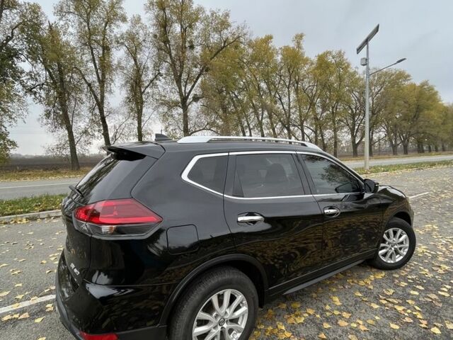 Черный Ниссан Rogue, объемом двигателя 2.5 л и пробегом 58 тыс. км за 16000 $, фото 3 на Automoto.ua