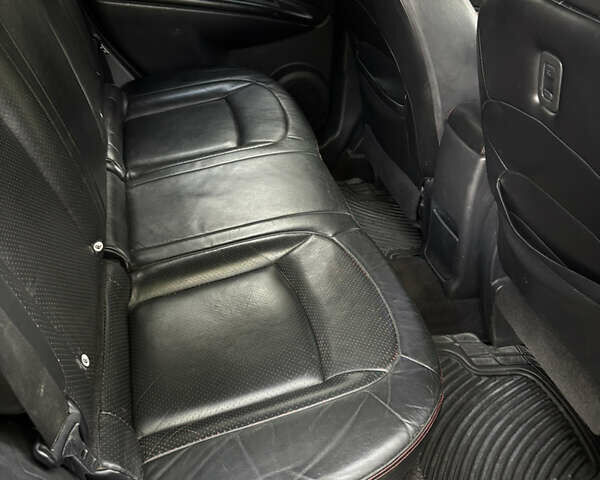 Черный Ниссан Rogue, объемом двигателя 2.5 л и пробегом 286 тыс. км за 6650 $, фото 9 на Automoto.ua