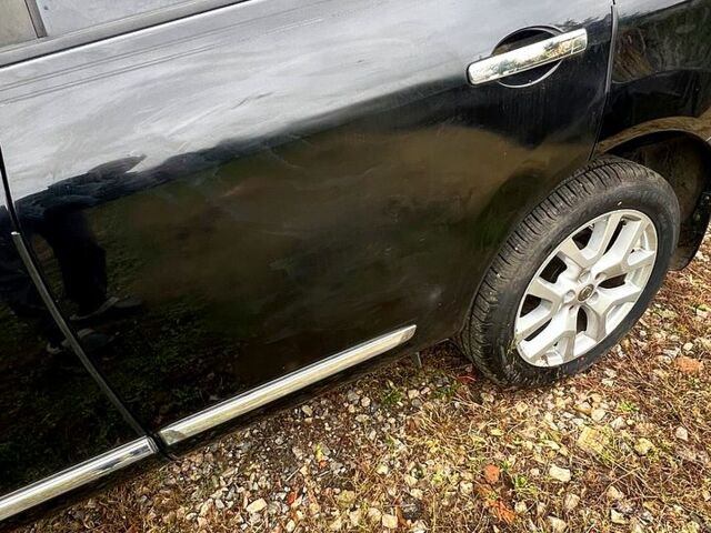 Черный Ниссан Rogue, объемом двигателя 2.5 л и пробегом 110 тыс. км за 8900 $, фото 9 на Automoto.ua