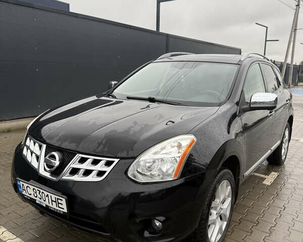 Черный Ниссан Rogue, объемом двигателя 2.49 л и пробегом 318 тыс. км за 8400 $, фото 1 на Automoto.ua