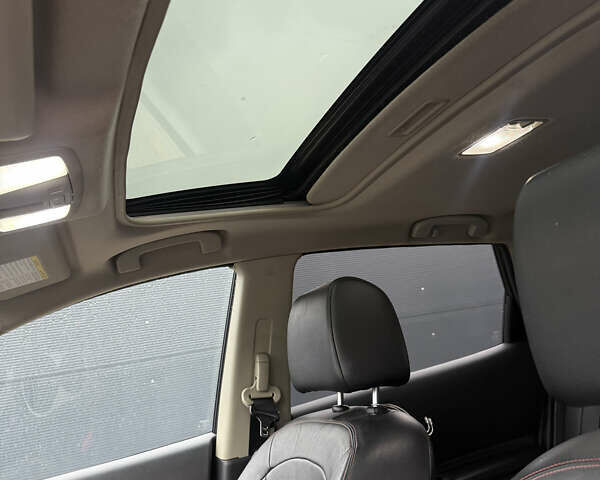 Черный Ниссан Rogue, объемом двигателя 2.49 л и пробегом 318 тыс. км за 8400 $, фото 29 на Automoto.ua