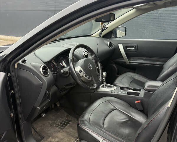 Черный Ниссан Rogue, объемом двигателя 2.49 л и пробегом 318 тыс. км за 8400 $, фото 27 на Automoto.ua