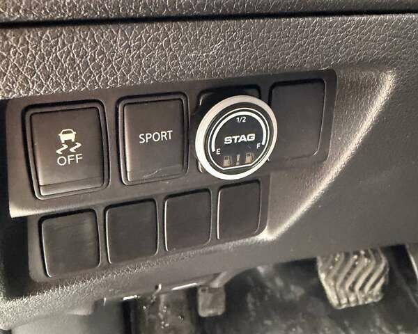 Чорний Ніссан Rogue, об'ємом двигуна 2.49 л та пробігом 255 тис. км за 10800 $, фото 13 на Automoto.ua