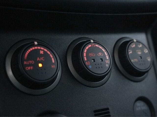 Ниссан Rogue 2013 в Черновцах на Automoto.ua Черный Ниссан Rogue, объемом двигателя 2.5 л и пробегом 212 тыс. км за 12500 $, фото 9 на Automoto.ua