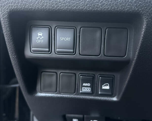 Чорний Ніссан Rogue, об'ємом двигуна 2.5 л та пробігом 214 тис. км за 12350 $, фото 57 на Automoto.ua