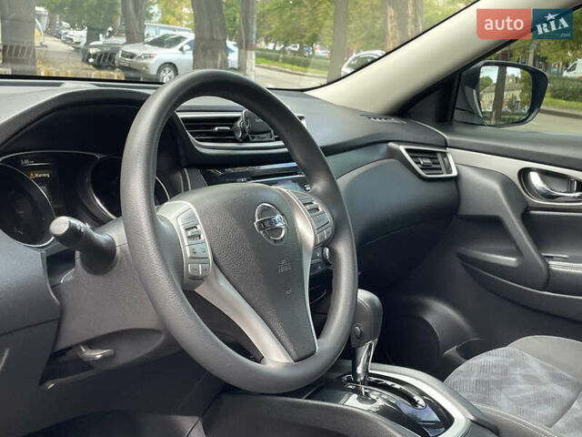 Черный Ниссан Rogue, объемом двигателя 2.49 л и пробегом 192 тыс. км за 12999 $, фото 12 на Automoto.ua