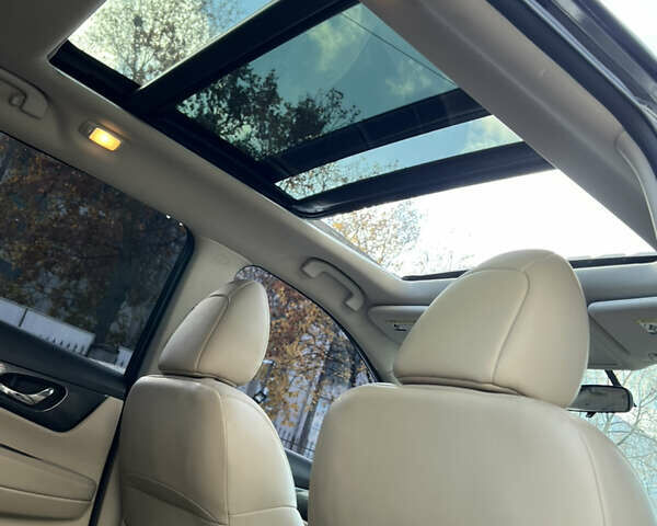 Черный Ниссан Rogue, объемом двигателя 2.49 л и пробегом 136 тыс. км за 14200 $, фото 32 на Automoto.ua