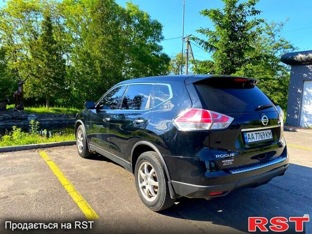 Черный Ниссан Rogue, объемом двигателя 2.5 л и пробегом 149 тыс. км за 11500 $, фото 2 на Automoto.ua