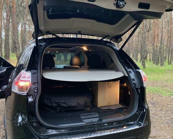 Черный Ниссан Rogue, объемом двигателя 2.5 л и пробегом 191 тыс. км за 12000 $, фото 24 на Automoto.ua