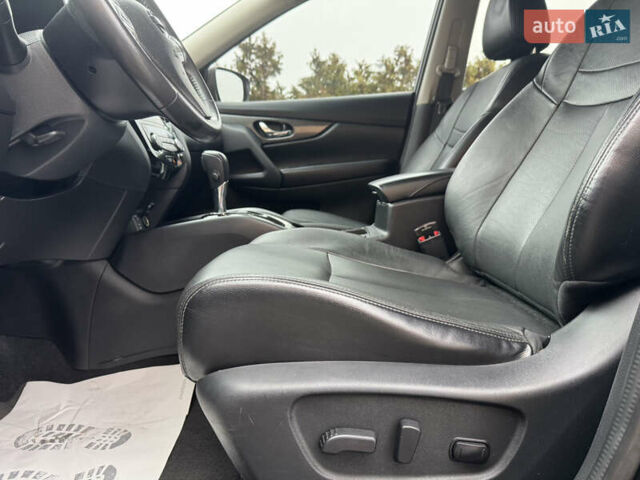 Чорний Ніссан Rogue, об'ємом двигуна 2.5 л та пробігом 127 тис. км за 13700 $, фото 11 на Automoto.ua