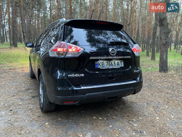 Черный Ниссан Rogue, объемом двигателя 2.5 л и пробегом 191 тыс. км за 12000 $, фото 10 на Automoto.ua