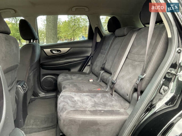 Черный Ниссан Rogue, объемом двигателя 2.49 л и пробегом 192 тыс. км за 12999 $, фото 9 на Automoto.ua