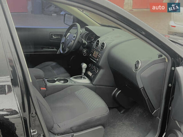 Чорний Ніссан Rogue, об'ємом двигуна 2.49 л та пробігом 215 тис. км за 9000 $, фото 15 на Automoto.ua