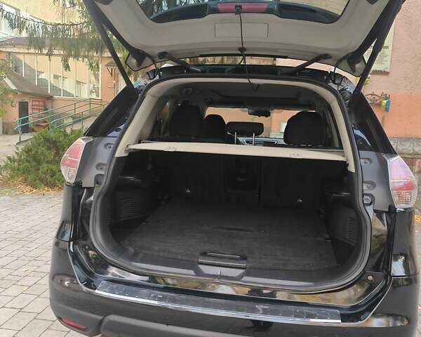 Черный Ниссан Rogue, объемом двигателя 2.49 л и пробегом 270 тыс. км за 13100 $, фото 11 на Automoto.ua