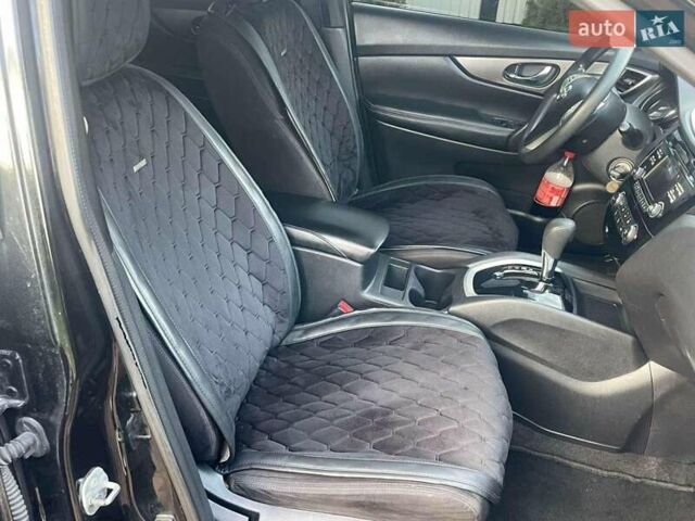 Черный Ниссан Rogue, объемом двигателя 2.5 л и пробегом 225 тыс. км за 8999 $, фото 16 на Automoto.ua