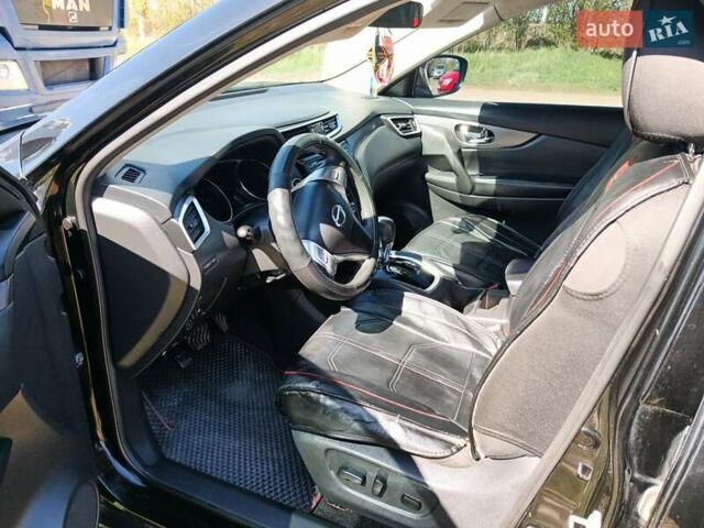 Чорний Ніссан Rogue, об'ємом двигуна 2.49 л та пробігом 208 тис. км за 11900 $, фото 2 на Automoto.ua