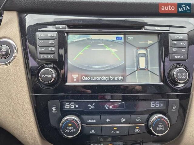 Черный Ниссан Rogue, объемом двигателя 2.49 л и пробегом 135 тыс. км за 14000 $, фото 11 на Automoto.ua