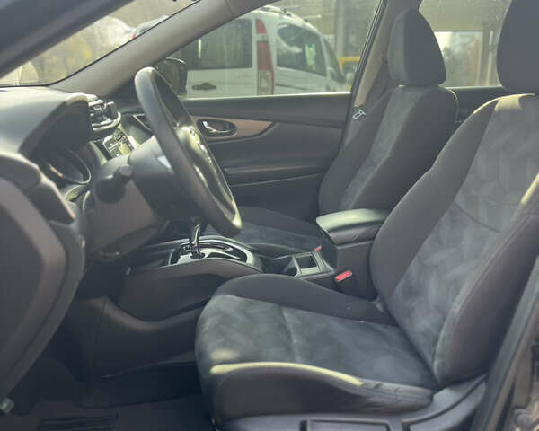 Черный Ниссан Rogue, объемом двигателя 2.5 л и пробегом 192 тыс. км за 11999 $, фото 10 на Automoto.ua