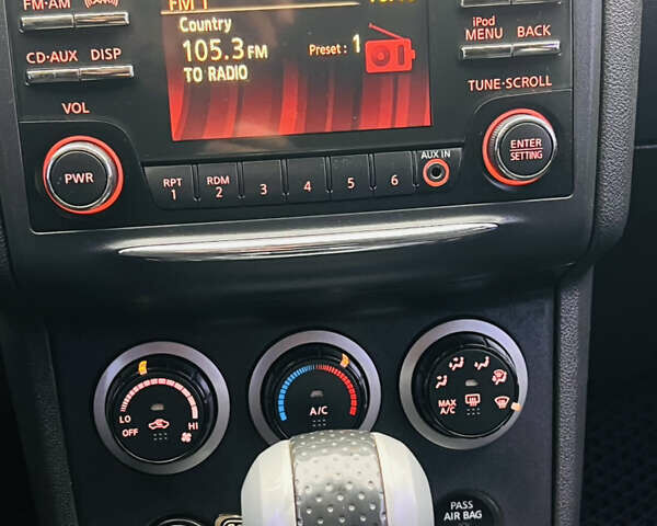 Чорний Ніссан Rogue, об'ємом двигуна 2.49 л та пробігом 215 тис. км за 9000 $, фото 17 на Automoto.ua