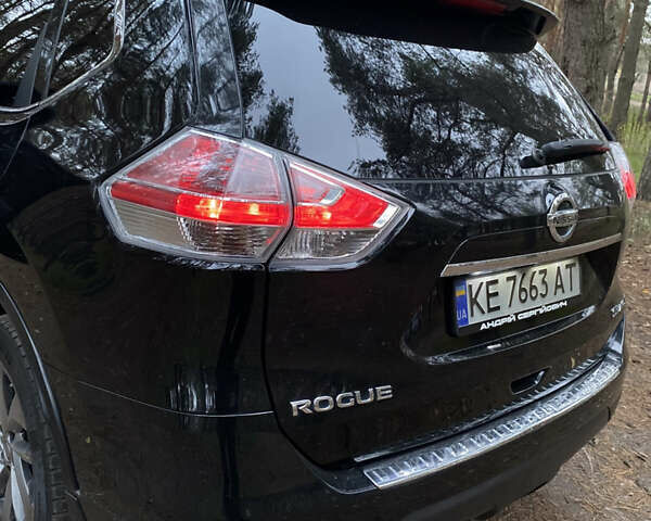 Черный Ниссан Rogue, объемом двигателя 2.5 л и пробегом 191 тыс. км за 12000 $, фото 23 на Automoto.ua