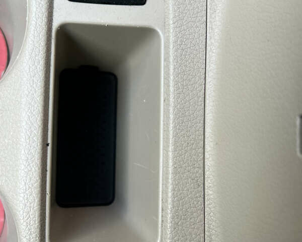 Черный Ниссан Rogue, объемом двигателя 2.49 л и пробегом 136 тыс. км за 14200 $, фото 38 на Automoto.ua