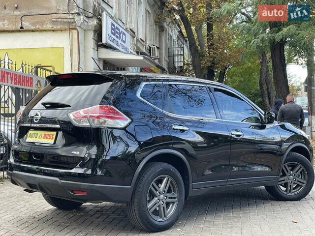 Черный Ниссан Rogue, объемом двигателя 2.49 л и пробегом 192 тыс. км за 12999 $, фото 1 на Automoto.ua