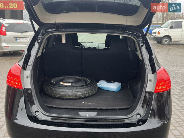 Чорний Ніссан Rogue, об'ємом двигуна 2.49 л та пробігом 215 тис. км за 9000 $, фото 19 на Automoto.ua