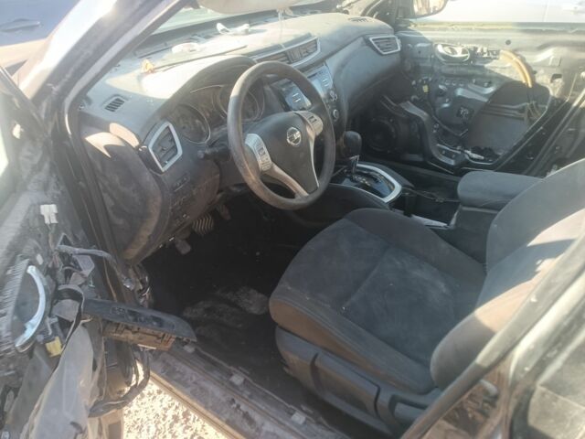 Черный Ниссан Rogue, объемом двигателя 0 л и пробегом 150 тыс. км за 7200 $, фото 4 на Automoto.ua