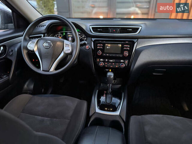 Чорний Ніссан Rogue, об'ємом двигуна 2.5 л та пробігом 150 тис. км за 11250 $, фото 53 на Automoto.ua