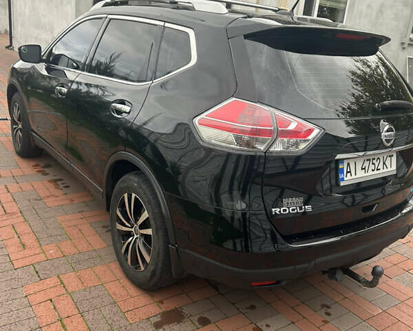 Черный Ниссан Rogue, объемом двигателя 2.49 л и пробегом 182 тыс. км за 12000 $, фото 3 на Automoto.ua