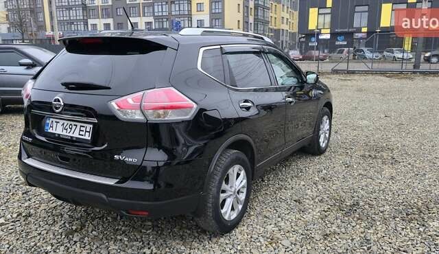 Черный Ниссан Rogue, объемом двигателя 2.49 л и пробегом 158 тыс. км за 11700 $, фото 7 на Automoto.ua