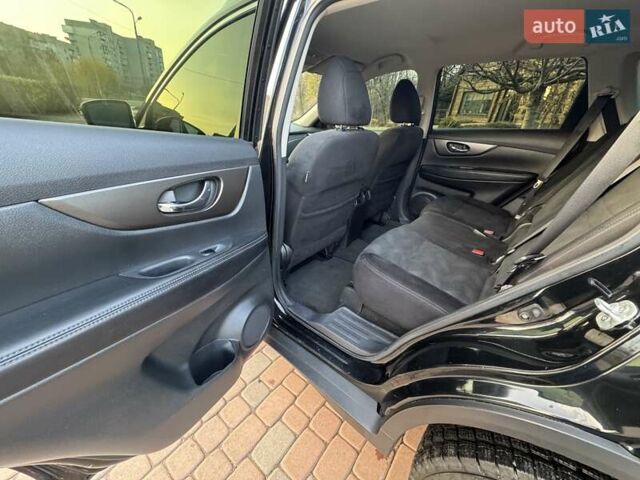 Черный Ниссан Rogue, объемом двигателя 2.49 л и пробегом 192 тыс. км за 11999 $, фото 10 на Automoto.ua