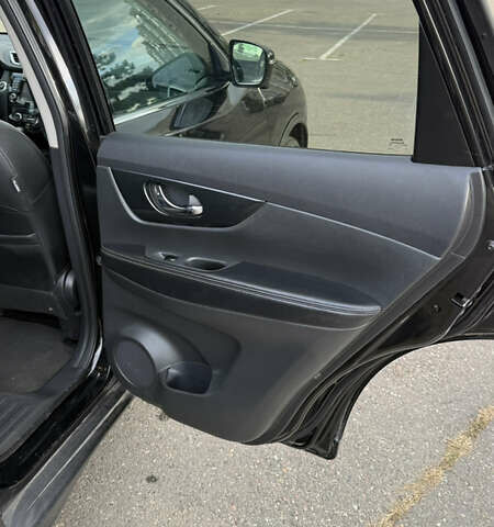 Ніссан Rogue 2015 у Миколаєві на Automoto.ua Чорний Ніссан Rogue, об'ємом двигуна 2.5 л та пробігом 132 тис. км за 14500 $, фото 10 на Automoto.ua